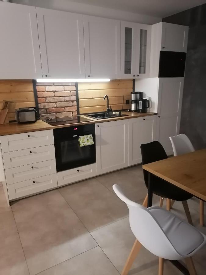 Apartament Jelen Lägenhet Złotów Exteriör bild