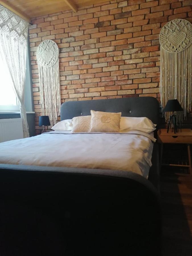 Apartament Jelen Lägenhet Złotów Exteriör bild